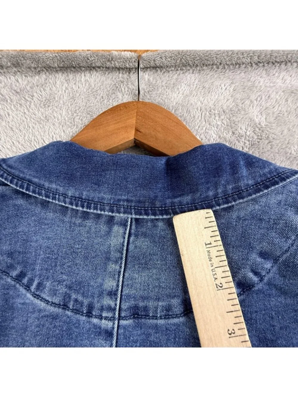DG2 Diane Gilman Denim Jacket Womens Medium Blue Blazer Button Front Pockets - Picture 6 of 16
